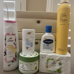 Beauty Bundle (NWT)